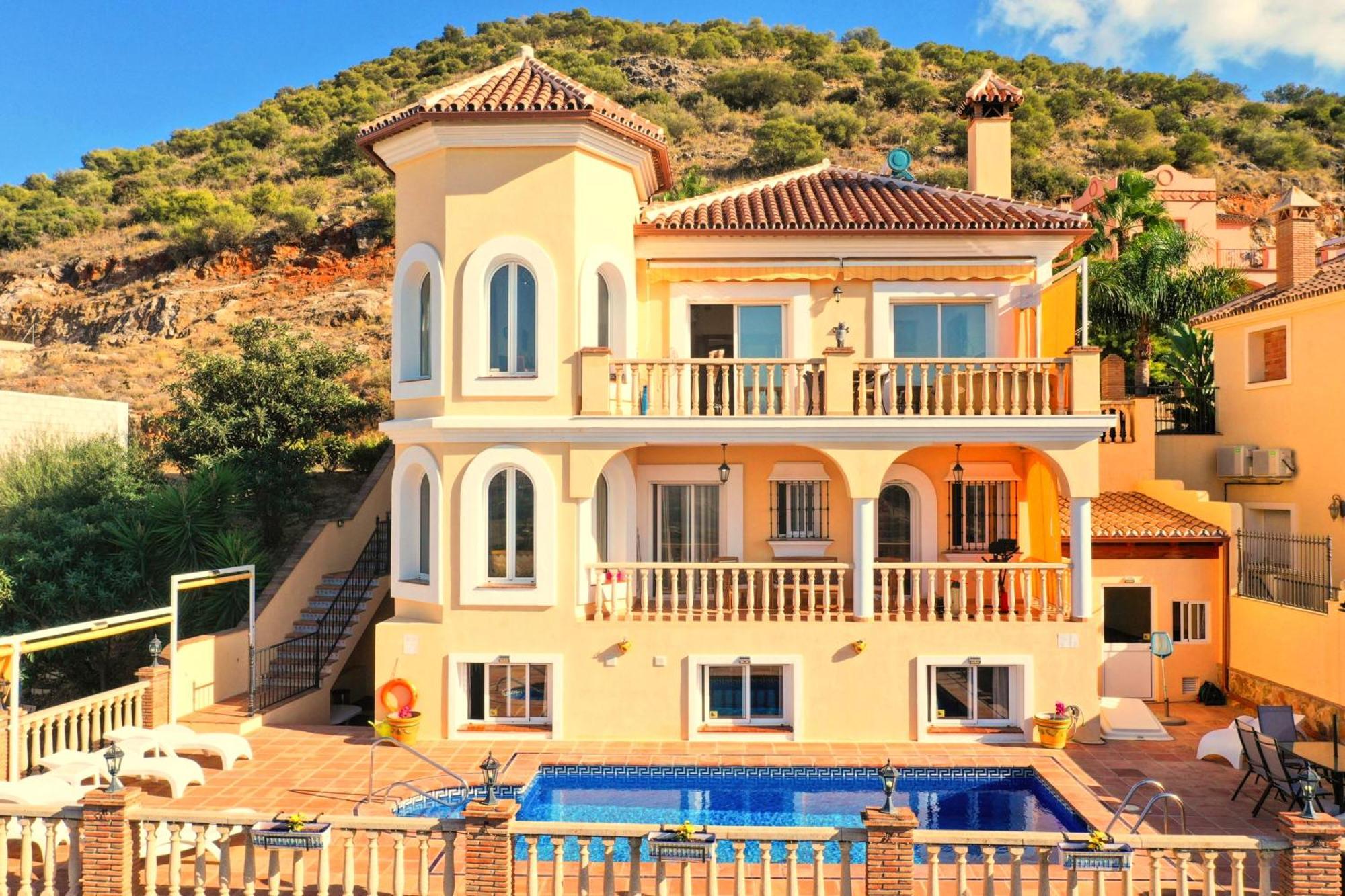 Villa Bella Vista Coin Exterior photo